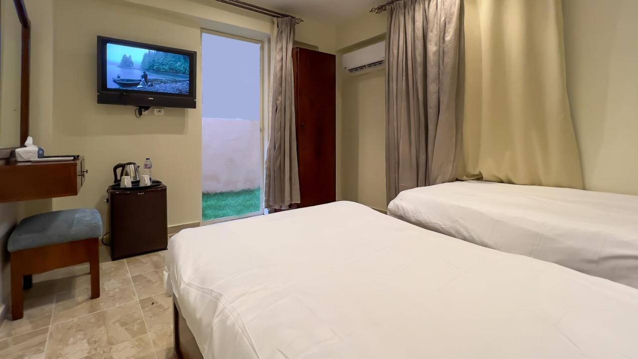 Pyramids Glory Inn Kafrat al Jabal Exterior foto