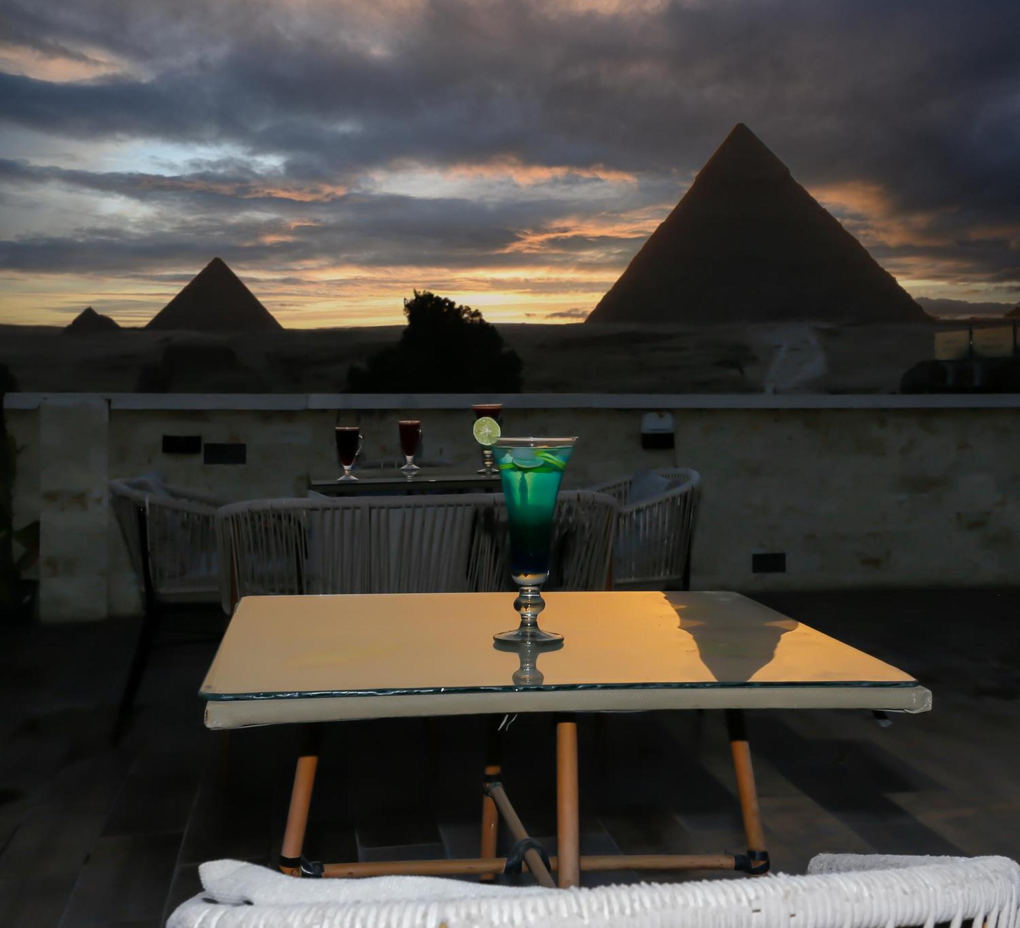 Pyramids Glory Inn Kafrat al Jabal Exterior foto