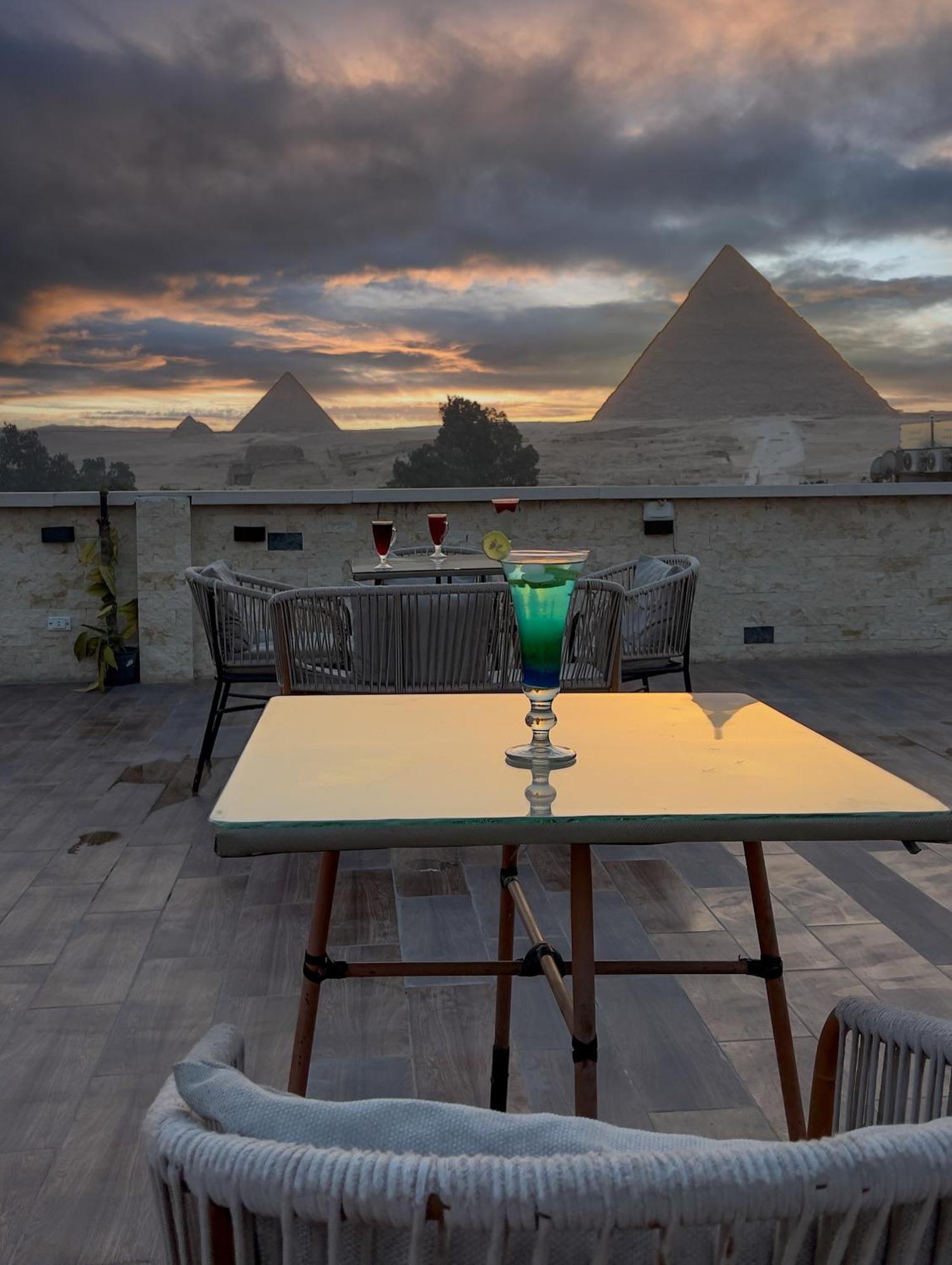 Pyramids Glory Inn Kafrat al Jabal Exterior foto